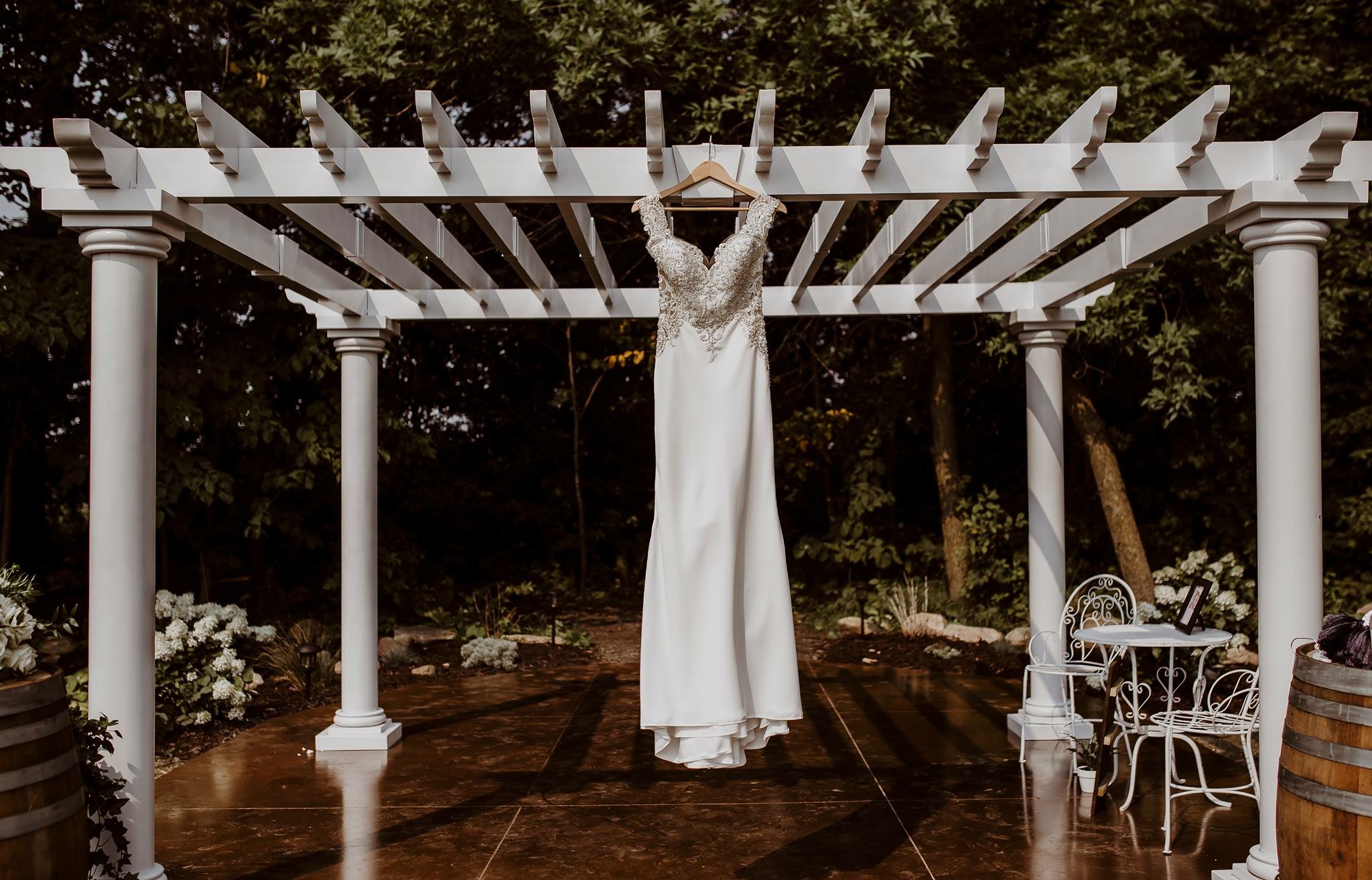 Stone Hill Farm Central  Minnesota  Barn Wedding  Venue 