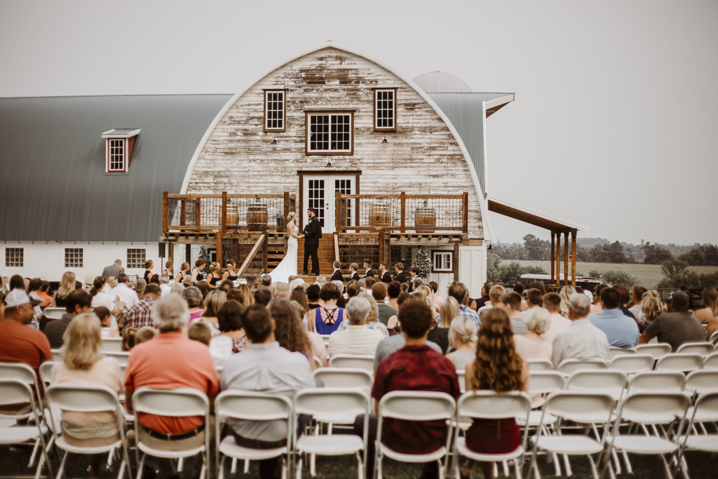 Stone Hill Farm Minnesota Barn Wedding Venue